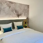 Apartmenthaus Blauer Wolf By For Living Apartment Gunzenhausen
