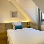 Apartmenthaus Blauer Wolf By For Living Apartment