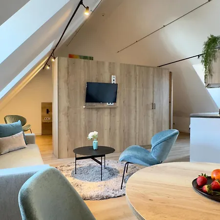 Apartmenthaus Blauer Wolf By For Living Διαμέρισμα