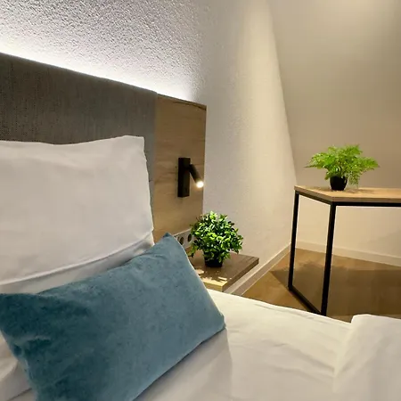 Apartmenthaus Blauer Wolf By For Living Διαμέρισμα
